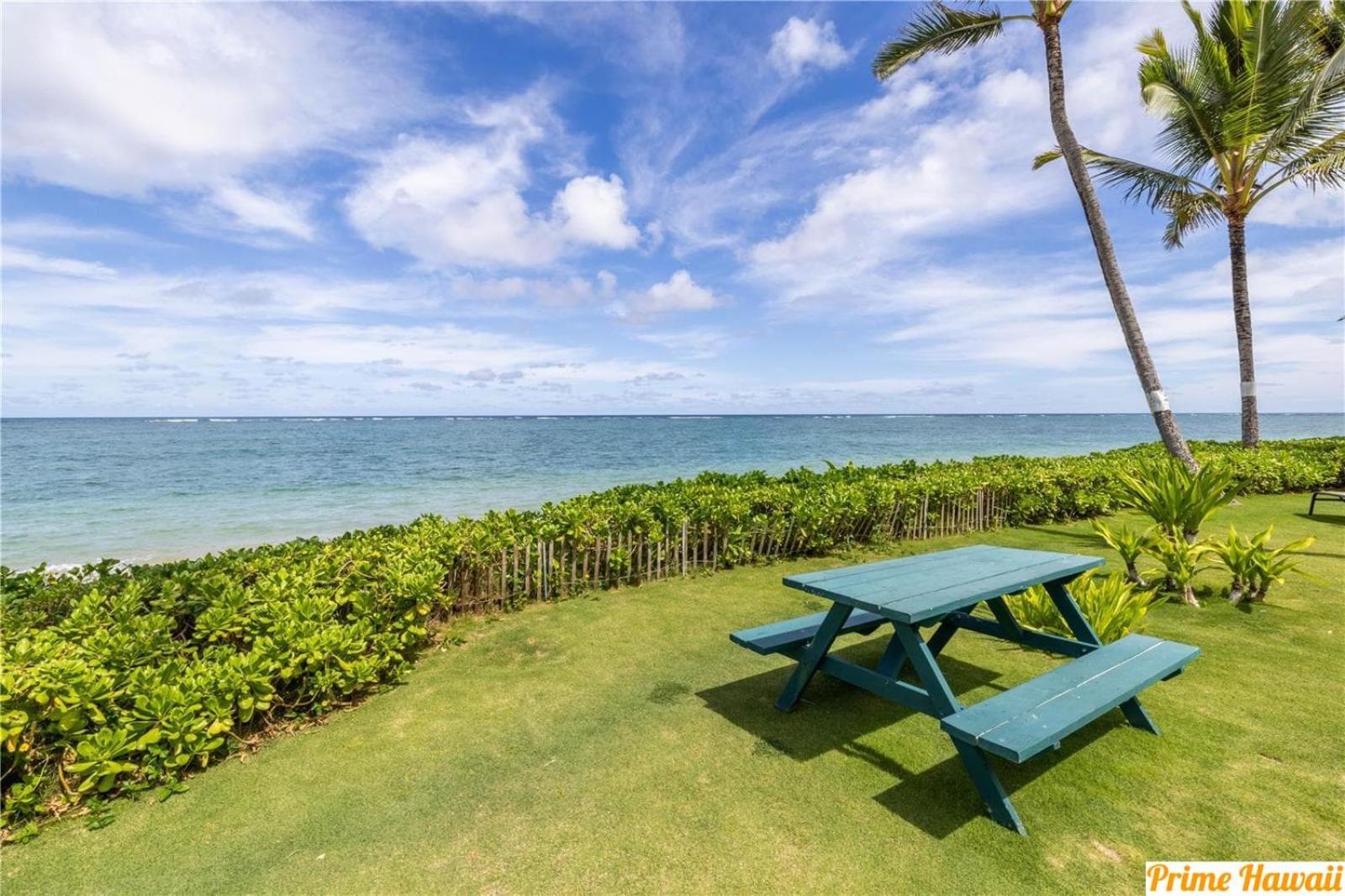 Beachfront Condo With Amazing Views Hau'ula Экстерьер фото